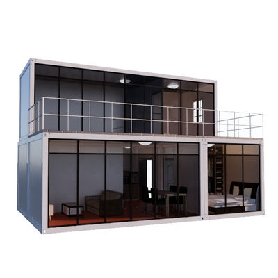 2階建てのコンテナハウス 軽鋼の枠とインスチュレーションのコンテナハウス