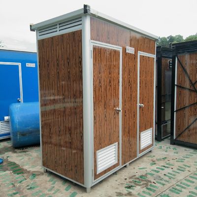仮設のモジュール式ポータブルトイレ