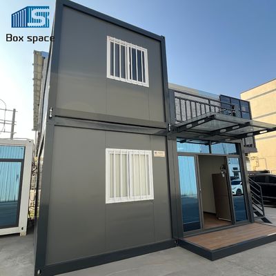 20ft X 20ft 2階建てのコンテナオフィス 屋根付き 家庭用オフィスと休日用住宅
